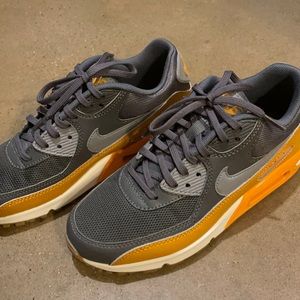 Nike Women's Sneakers in Gray and Orange